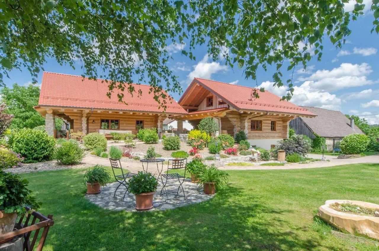Heumanns Blockhaeuser Am Wald Pottenstein